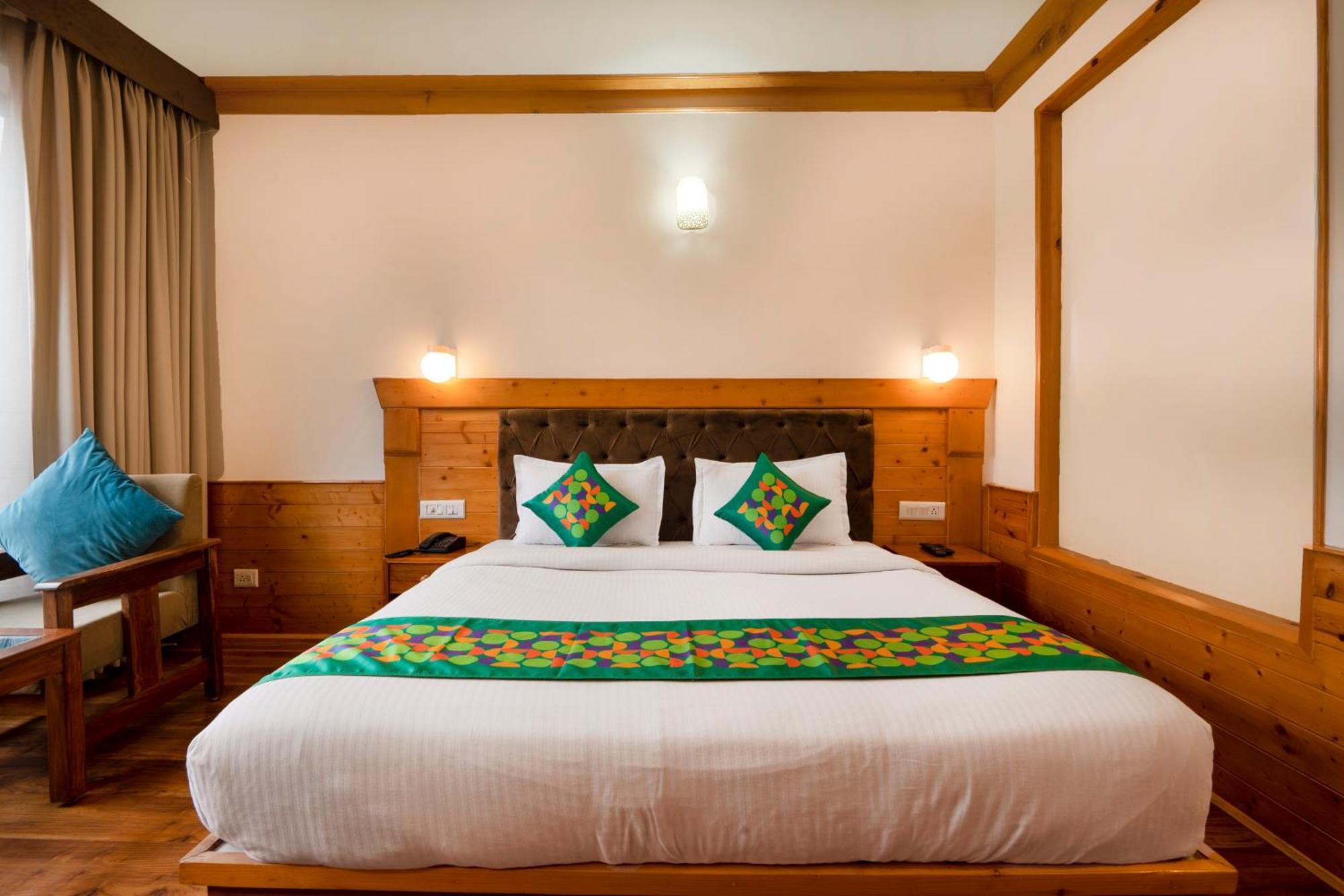 Treebo Premium Sattva With Mountain View Hotel Manali  Ngoại thất bức ảnh