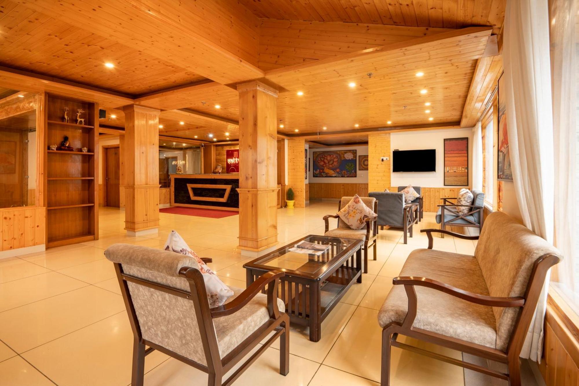 Treebo Premium Sattva With Mountain View Hotel Manali  Ngoại thất bức ảnh