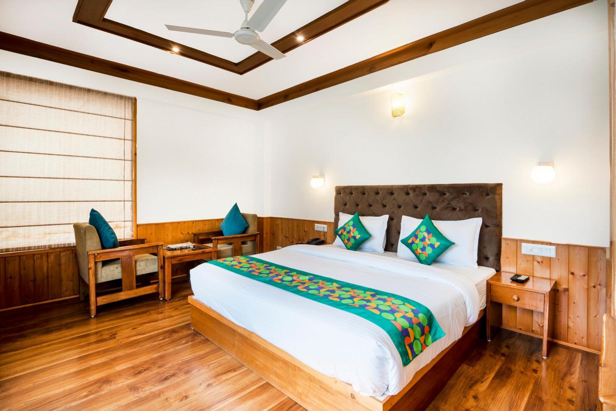 Treebo Premium Sattva With Mountain View Hotel Manali  Ngoại thất bức ảnh